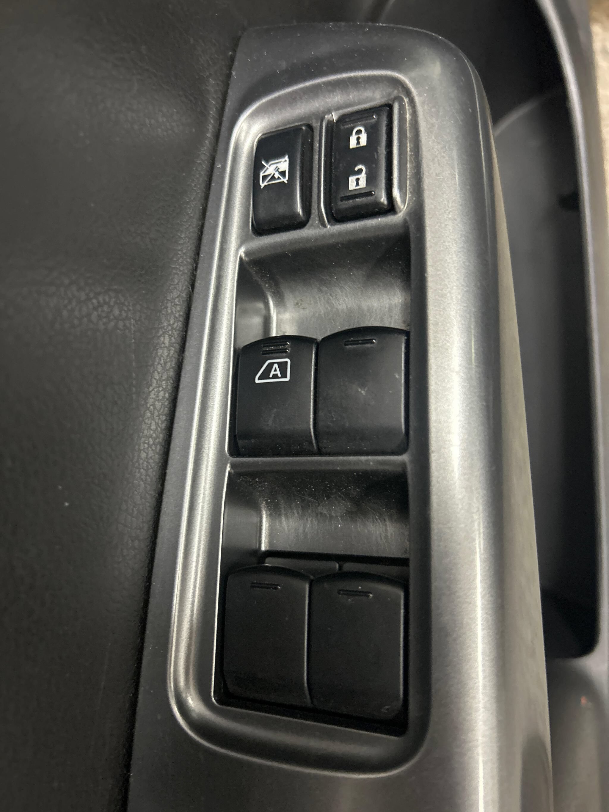 Used 2014 Subaru Impreza WRX Limited w/ Navigation System Package AWD/4WD image 9