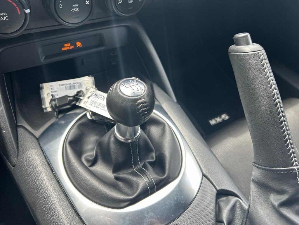 Certified 2024 MAZDA MX-5 Miata Sport RWD image 9
