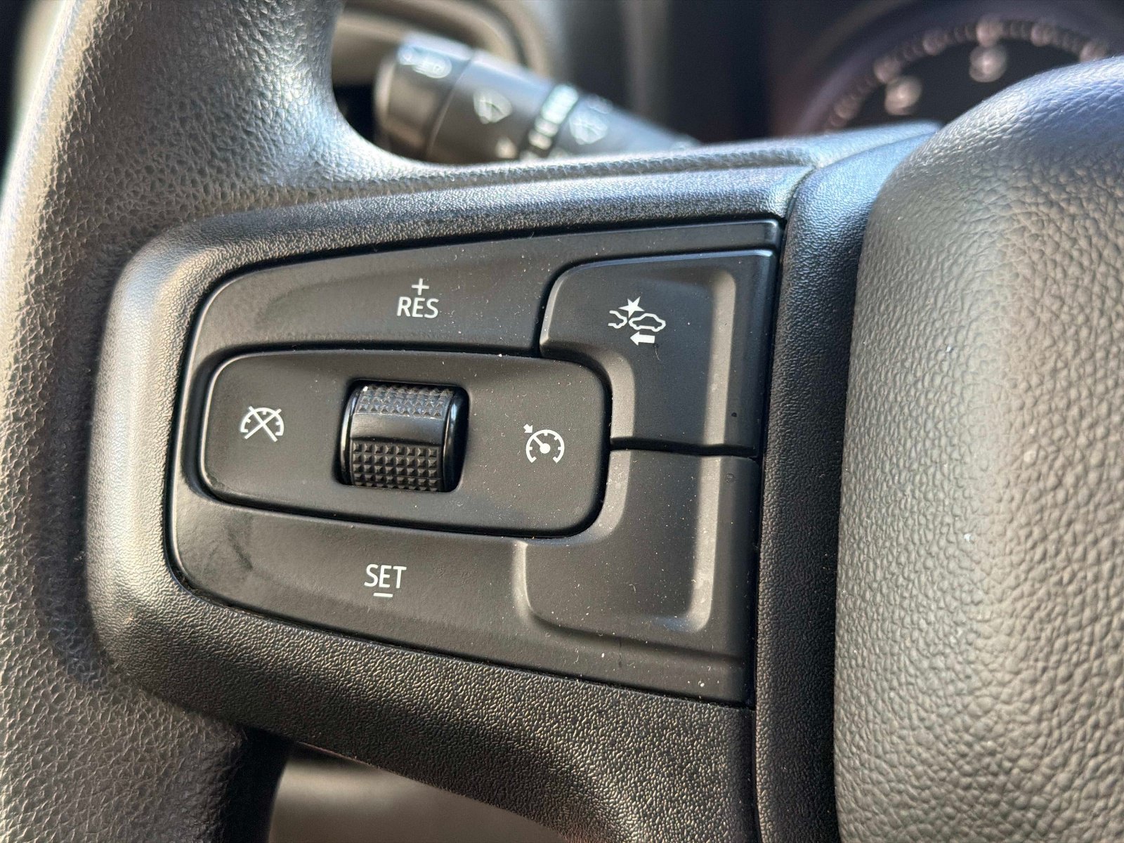 Used 2024 Chevrolet Silverado 2500 Custom w/ Custom Value Package AWD/4WD image 47