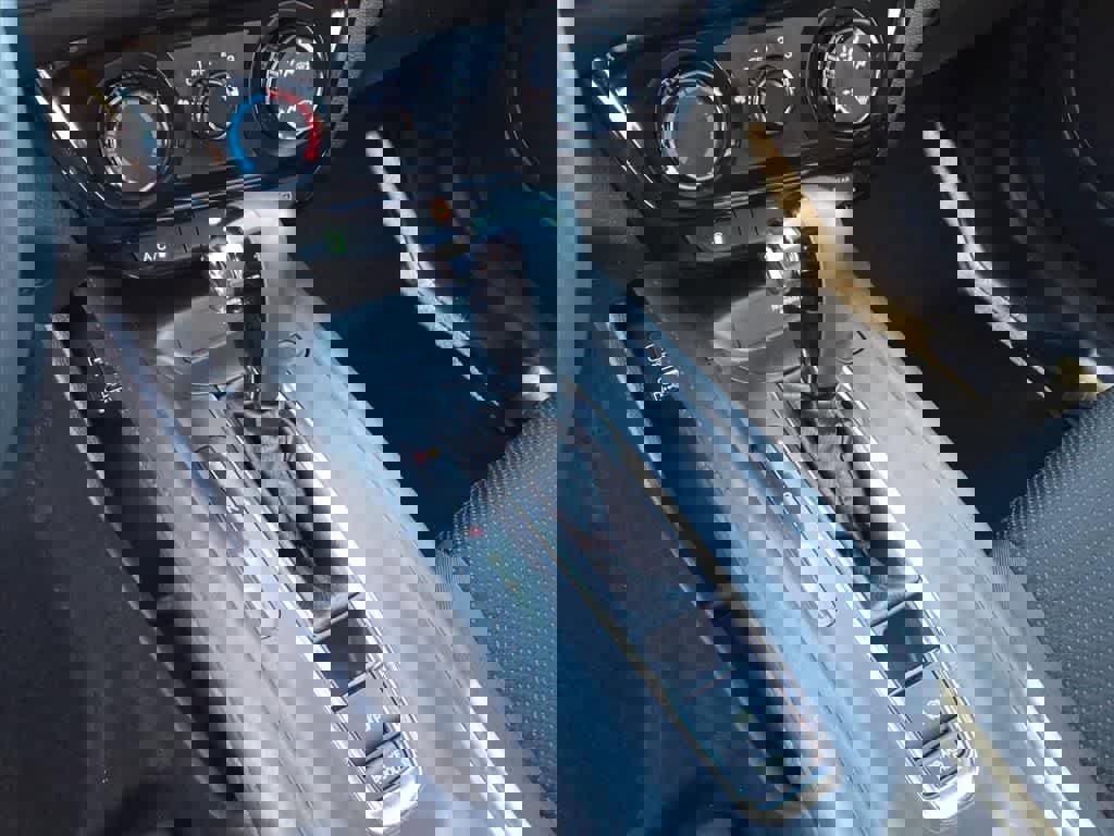 Certified 2021 Honda HR-V Sport image 23