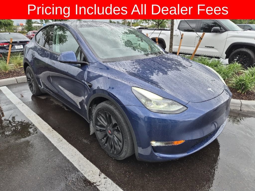 Used 2023 Tesla Model Y Long Range AWD/4WD image 2
