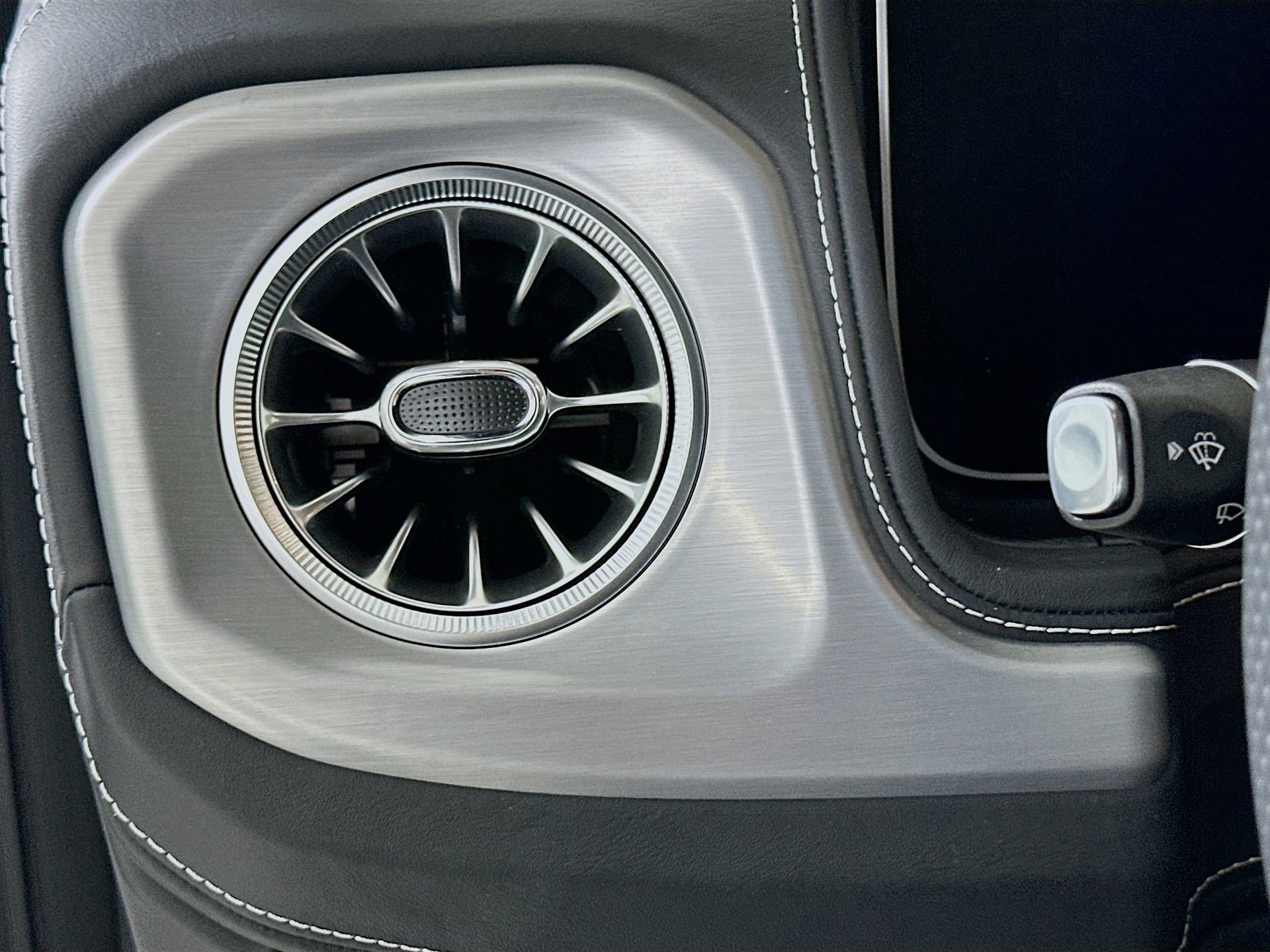 New 2026 Mercedes-Benz G 580 w/ EQ Technology image 11