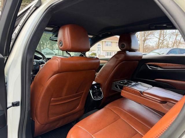 Used 2015 Cadillac XTS Premium image 21