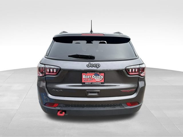 Used 2023 Jeep Compass Trailhawk AWD/4WD image 6