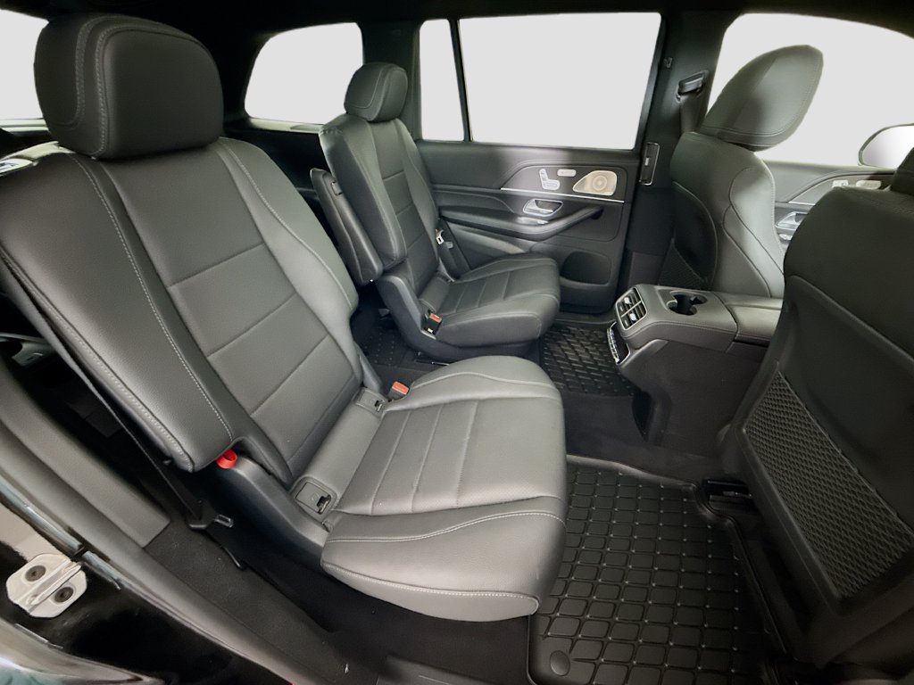 Certified 2023 Mercedes-Benz GLS 450 4MATIC image 31