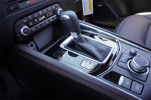 New 2025 MAZDA CX-5 Signature image 8
