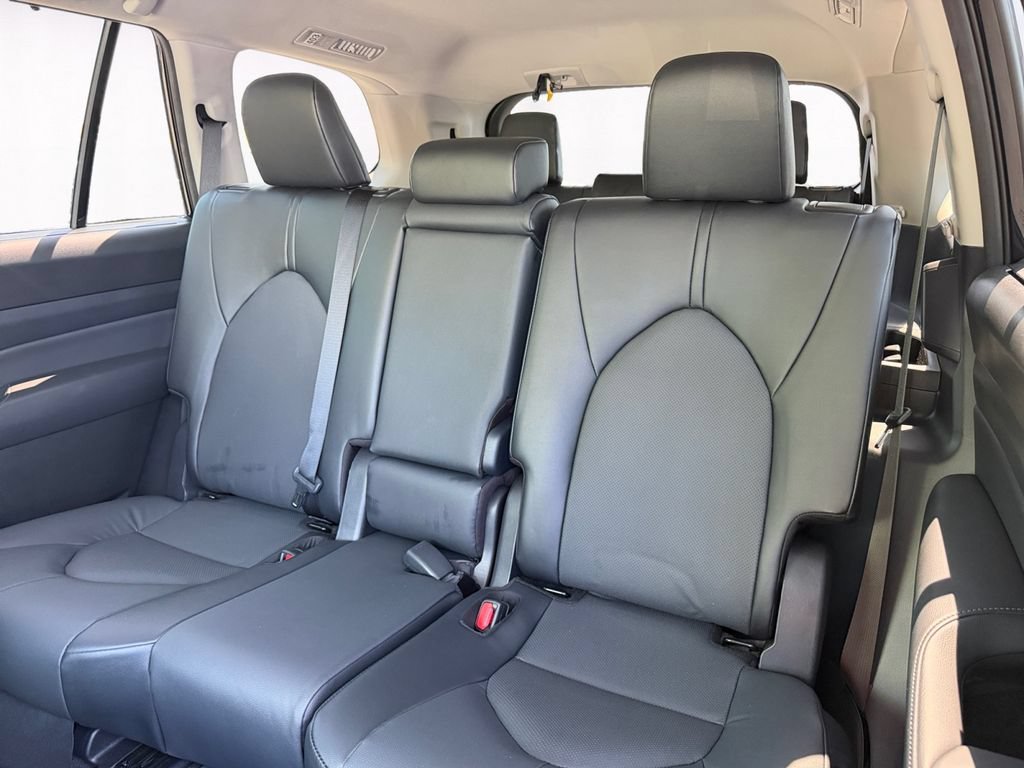 Used 2026 Toyota Grand Highlander AWD Hybrid image 13