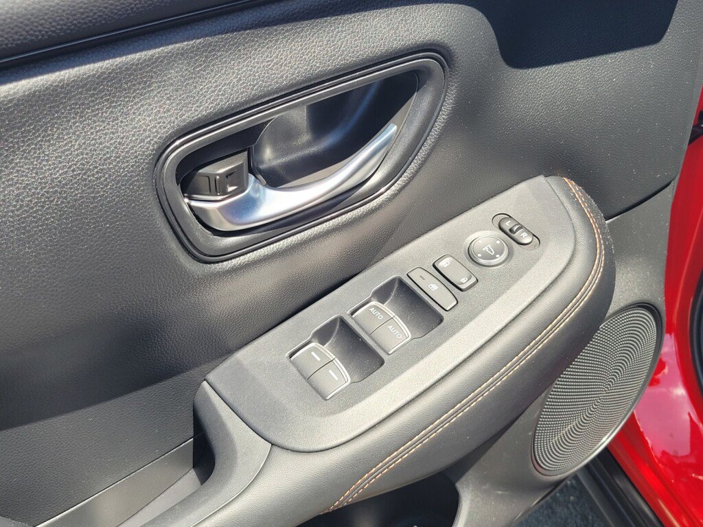 Certified 2026 Honda HR-V Sport image 15
