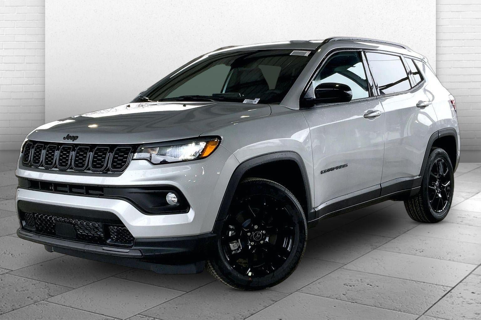 New 2026 Jeep Compass Latitude AWD/4WD image 2