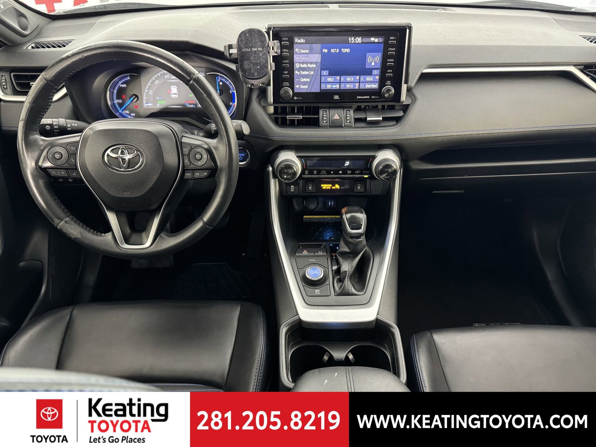 Used 2019 Toyota RAV4 XSE AWD/4WD image 22