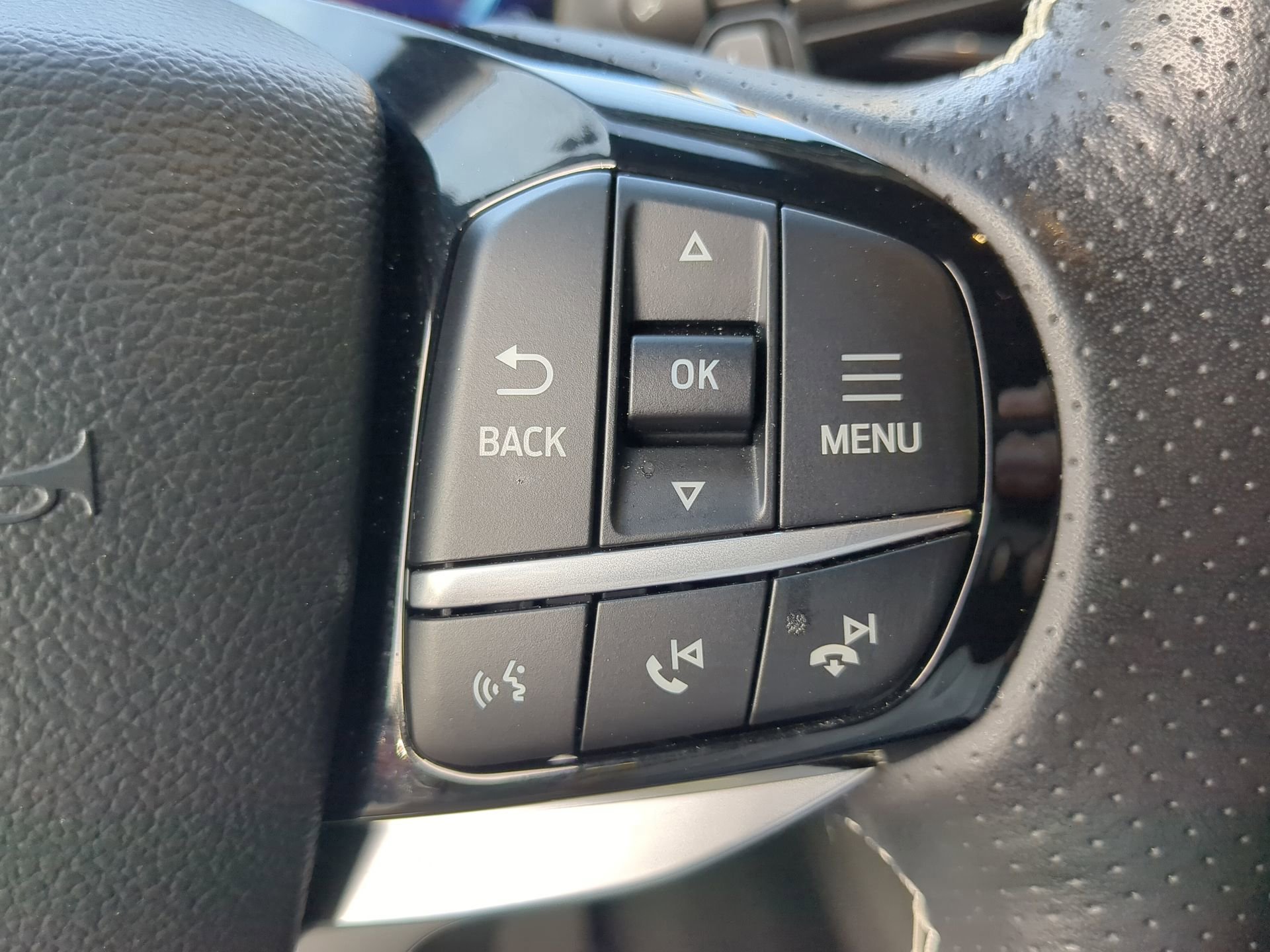 Certified 2023 Ford Explorer ST w/ Equipment Group 401A image 61