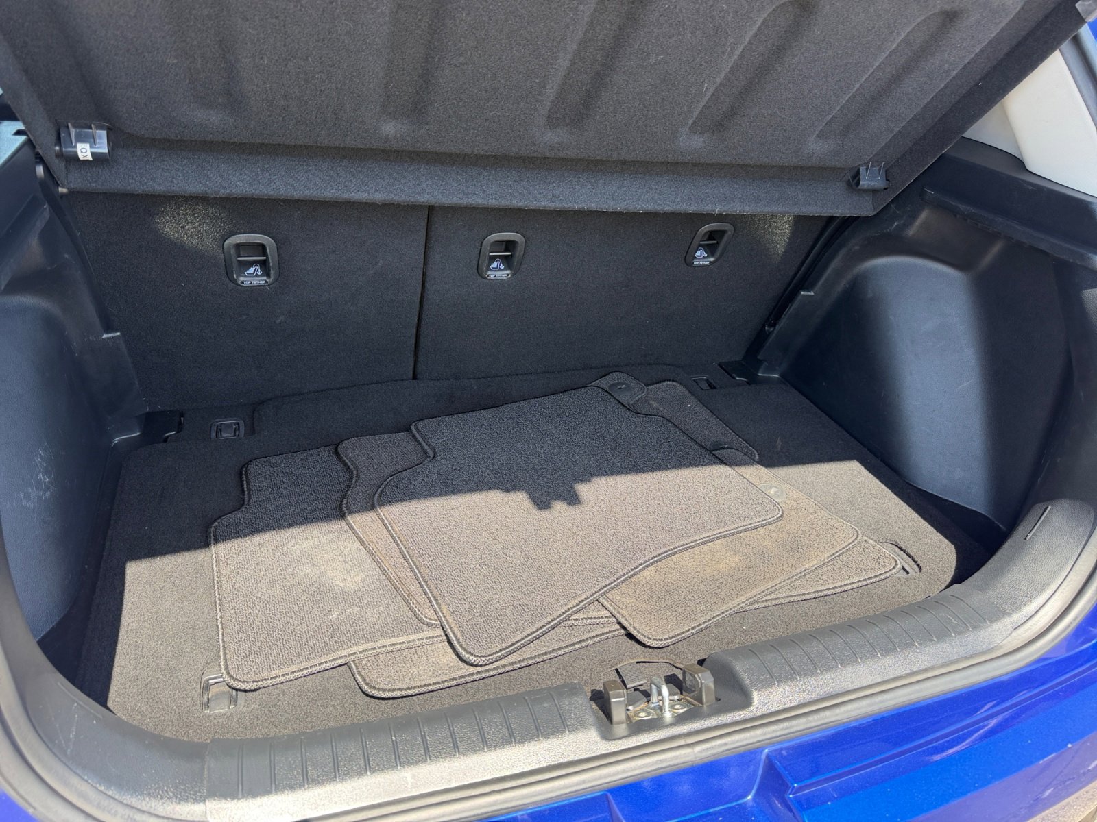 Used 2022 Hyundai Venue SE FWD image 27