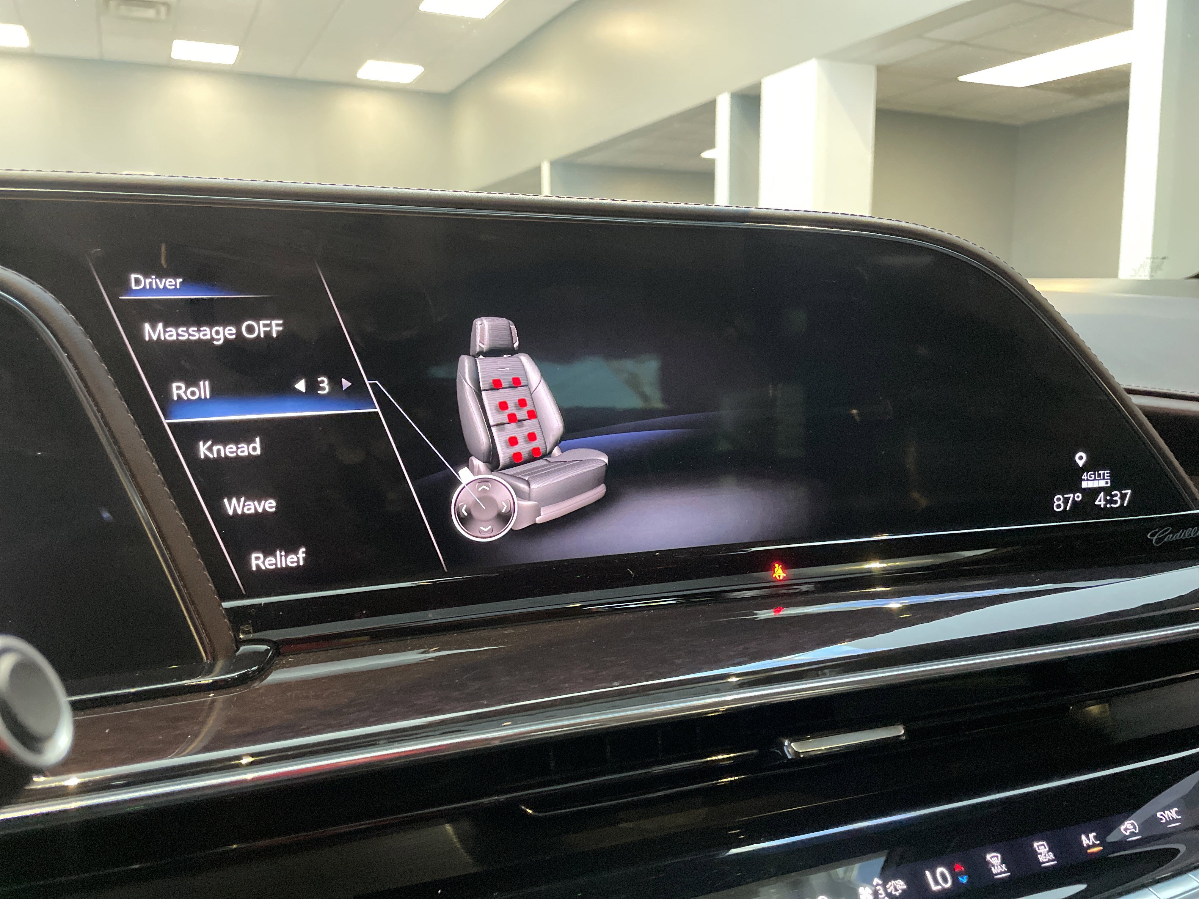 Used 2021 Cadillac Escalade Sport Platinum image 31