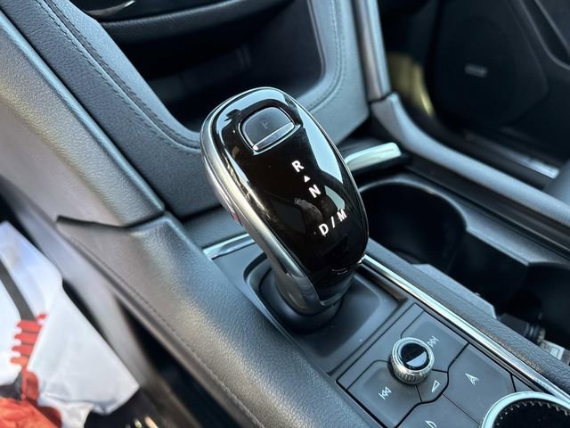 Used 2021 Cadillac XT5 Premium Luxury w/ LPO, Floor Liner Package image 27