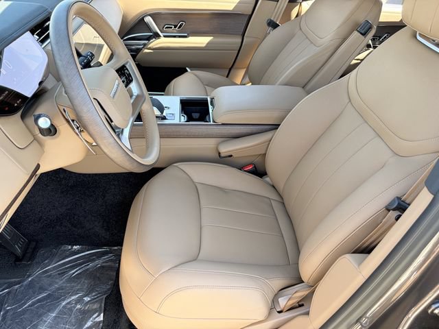 New 2026 Land Rover Range Rover Long Wheelbase SE AWD/4WD image 6
