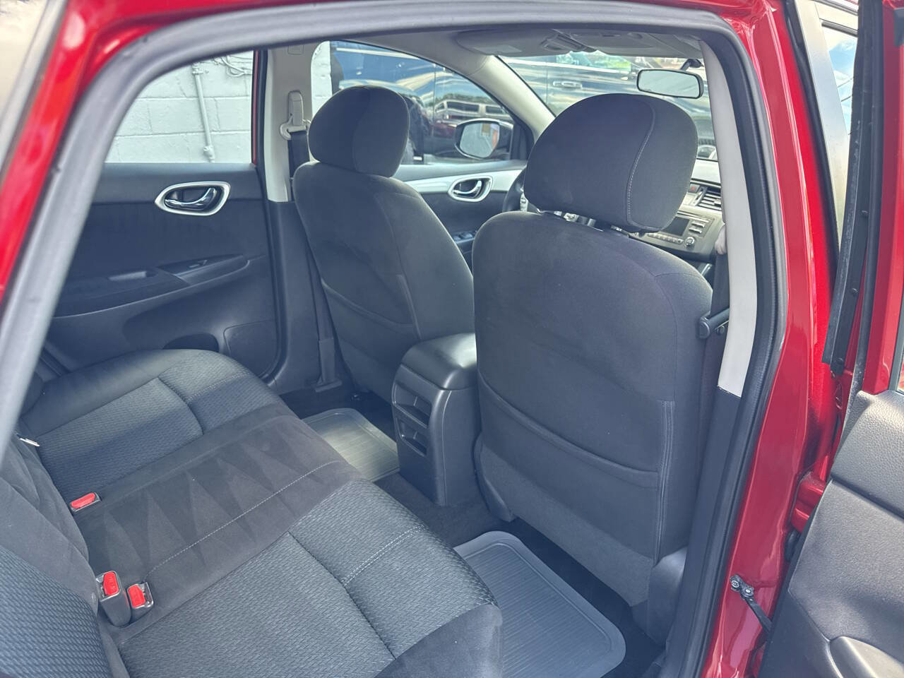 Used 2013 Nissan Sentra SR w/ Driver Pkg FWD image 21