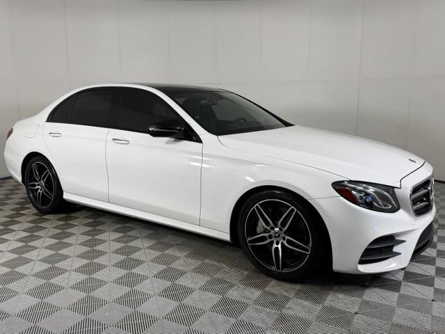 Used 2020 Mercedes-Benz E 350 Sedan image 10