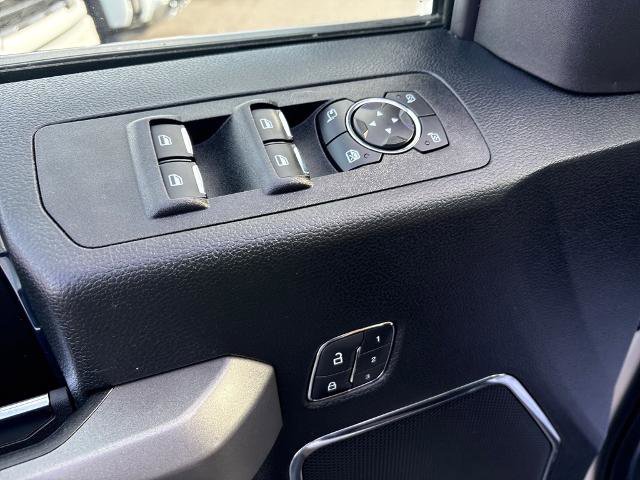 Used 2018 Ford F150 Platinum w/ Equipment Group 701A Luxury image 21