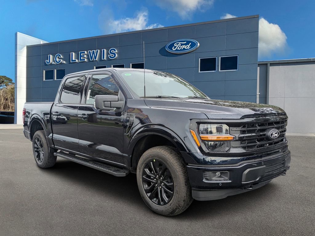 New 2026 Ford F150 XLT w/ Equipment Group 302A MID