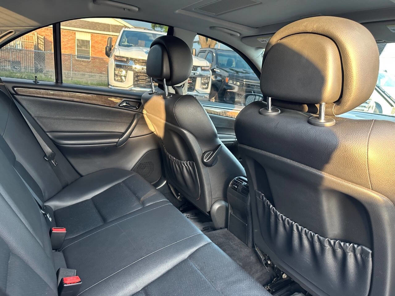 Used 2007 Mercedes-Benz C 230 Sedan image 20