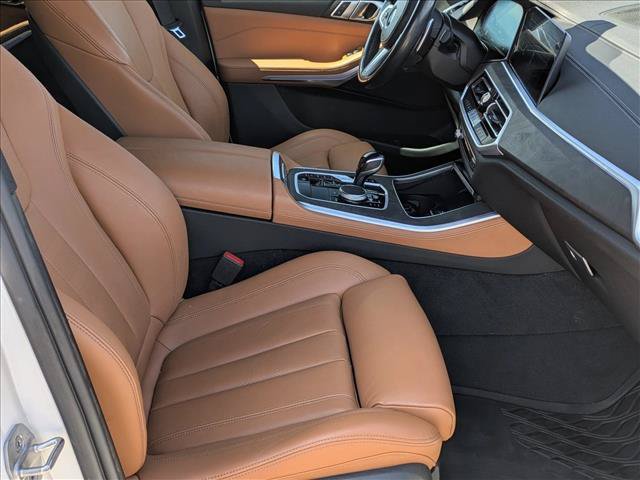 Used 2022 BMW X5 xDrive40i w/ M Sport Package AWD/4WD image 22