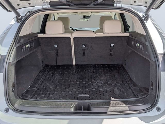 Used 2023 Buick Envision Avenir AWD/4WD image 12