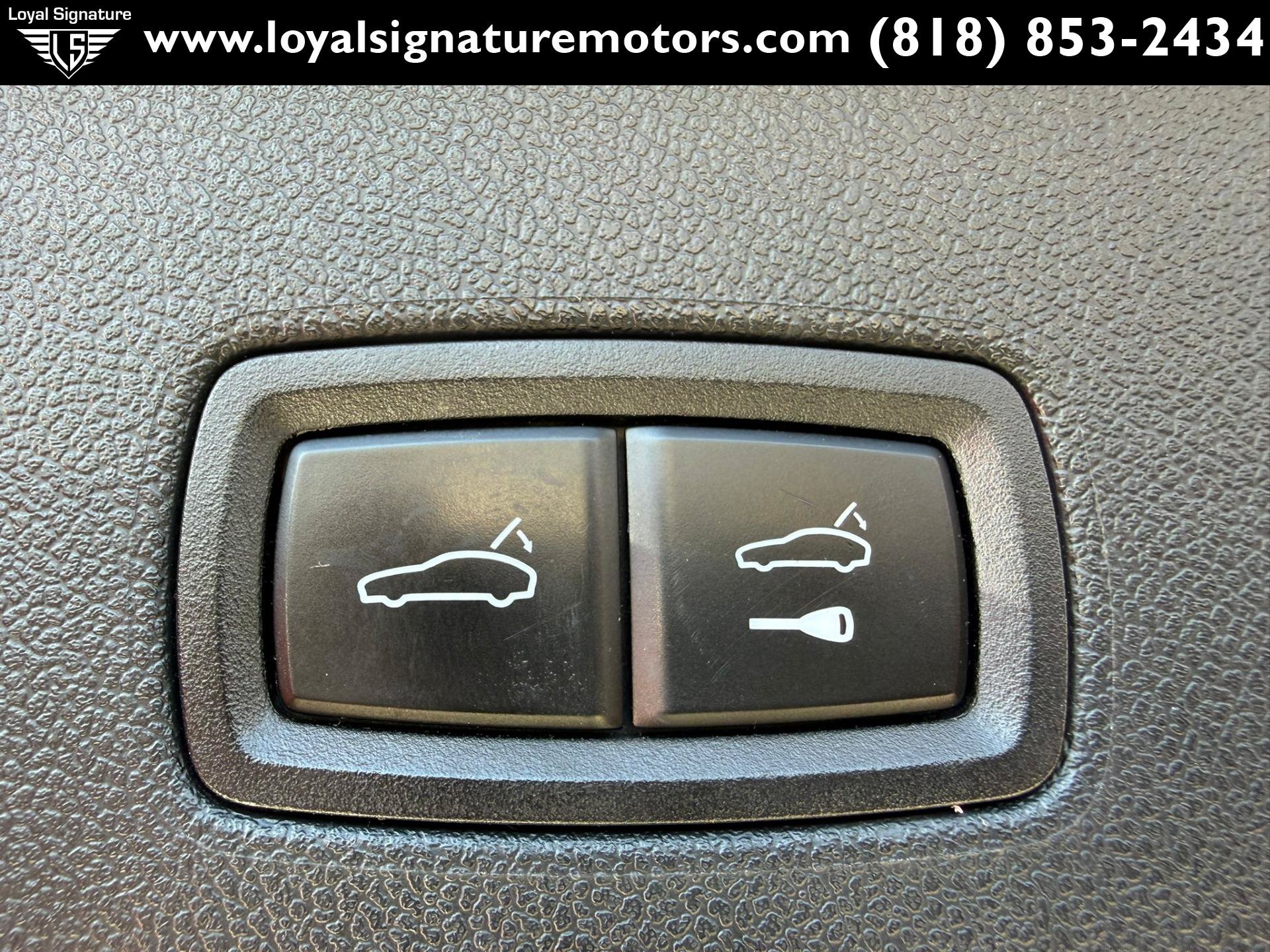 Used 2019 Porsche Cayenne AWD/4WD image 10