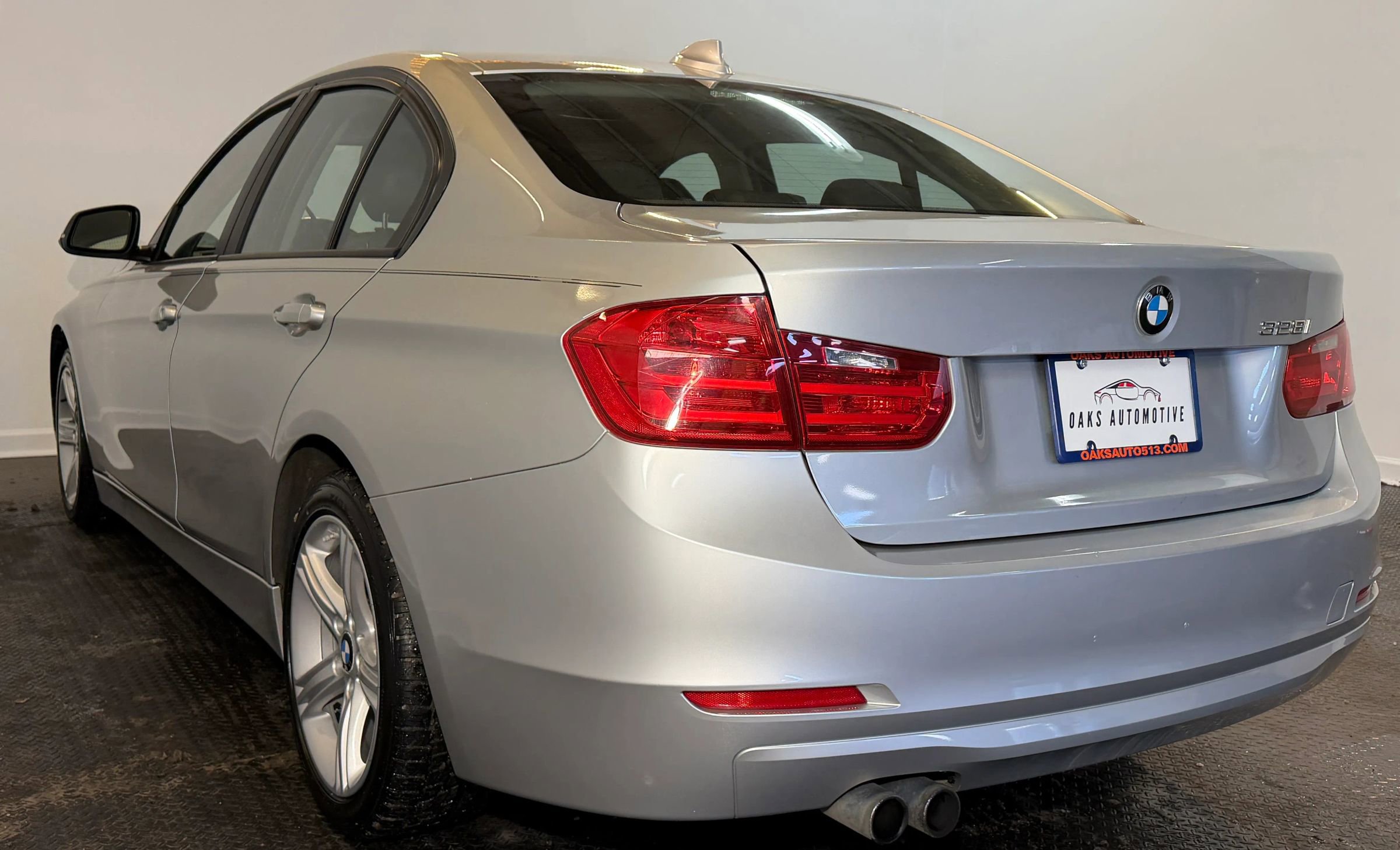 Used 2012 BMW 328i Sedan image 5