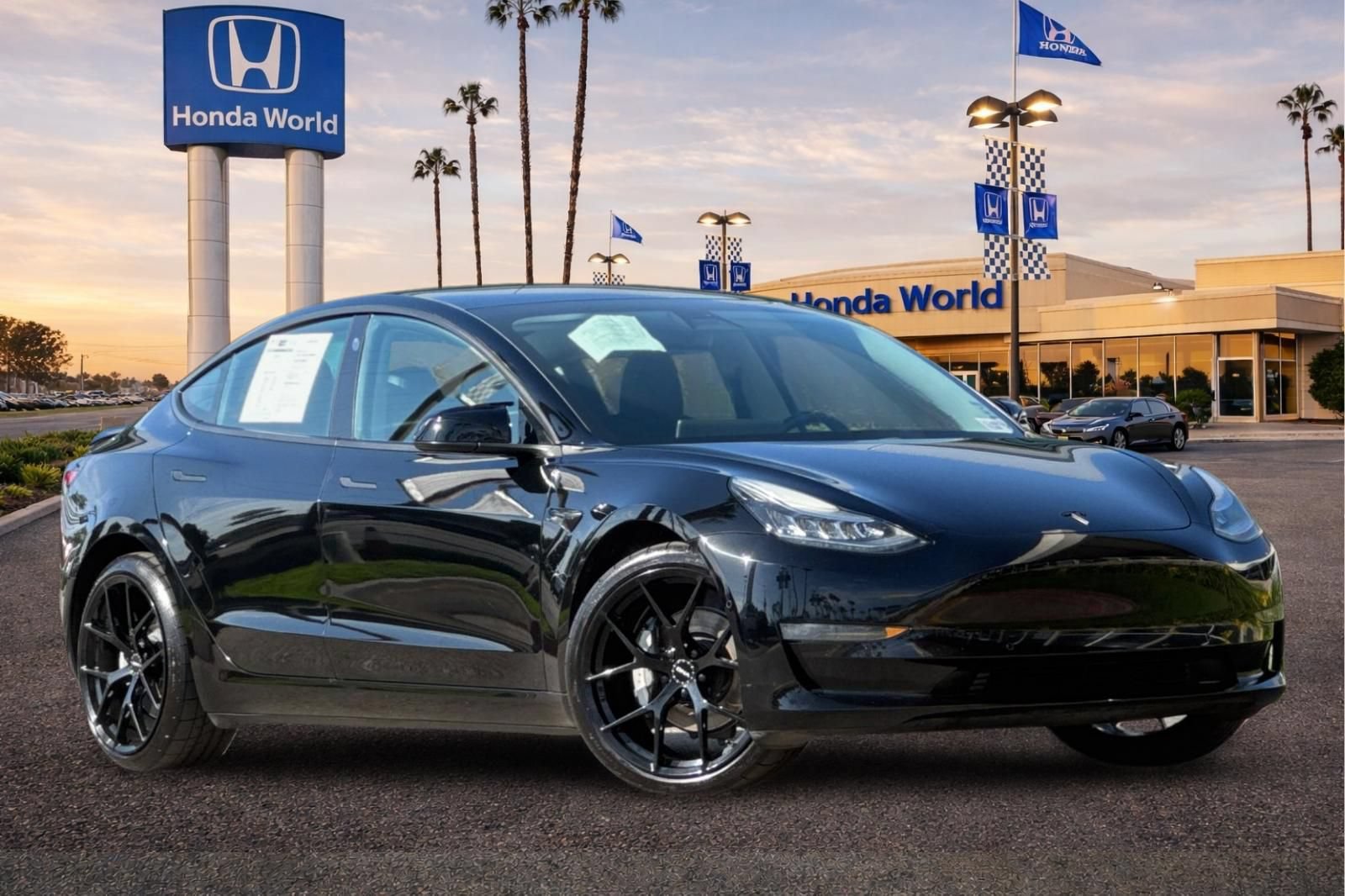 Used 2019 Tesla Model 3 Long Range AWD/4WD image 2