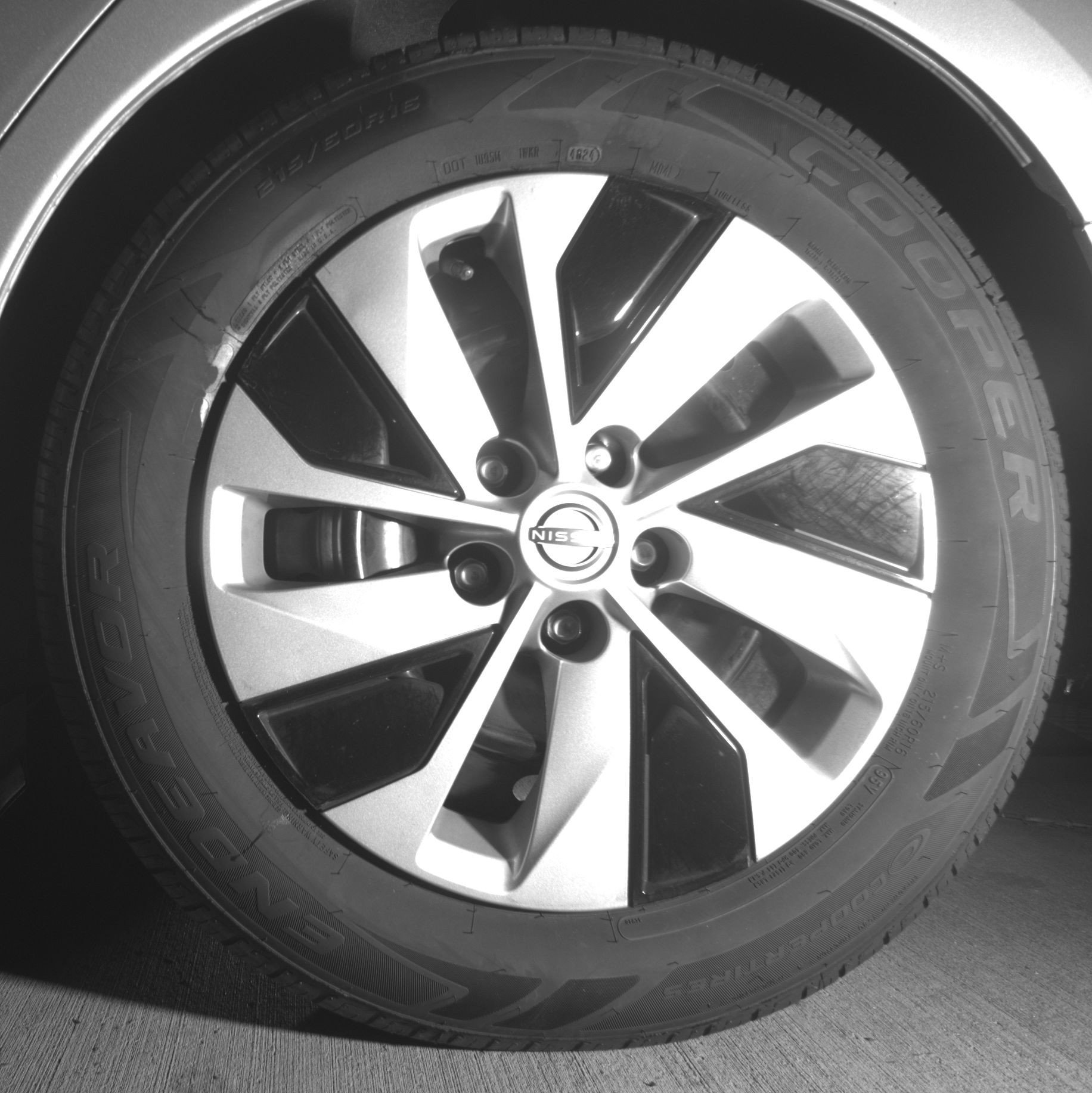 Used 2024 Nissan Altima 2.5 S FWD image 14