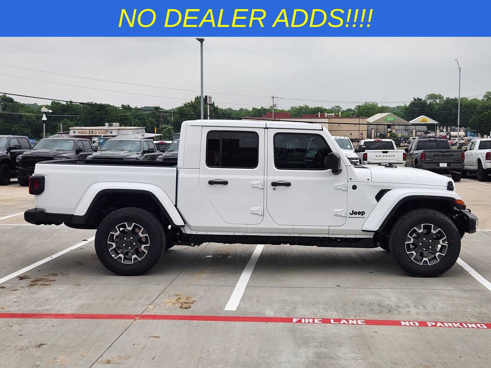 New 2026 Jeep Gladiator Sport AWD/4WD image 7