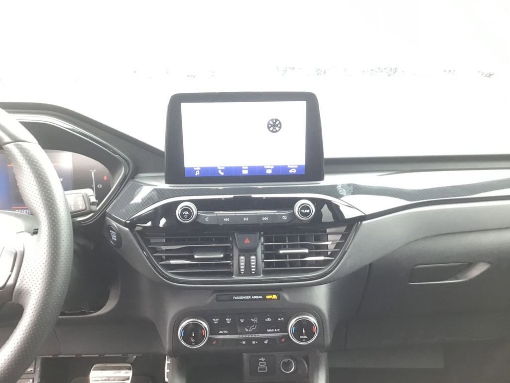 Used 2024 Ford Escape ST-Line image 14