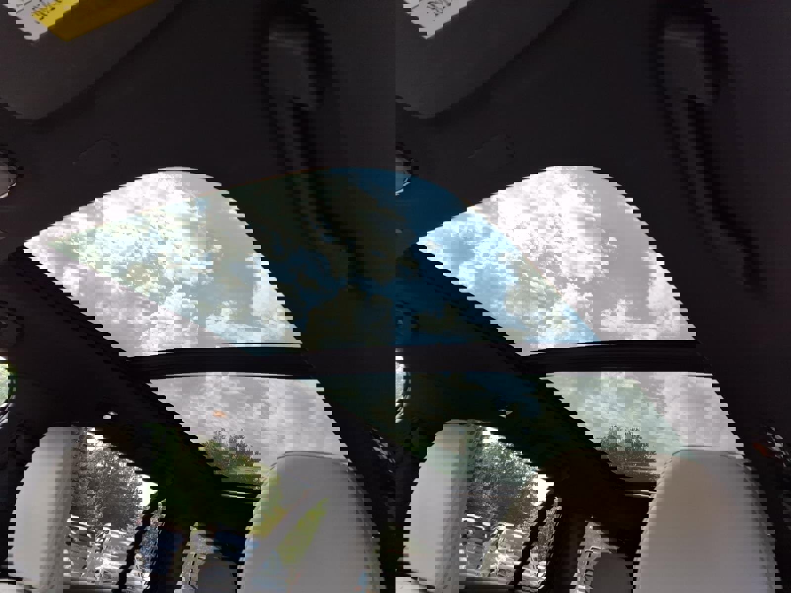 Used 2024 Volvo V60 B5 Cross Country Ultimate image 15