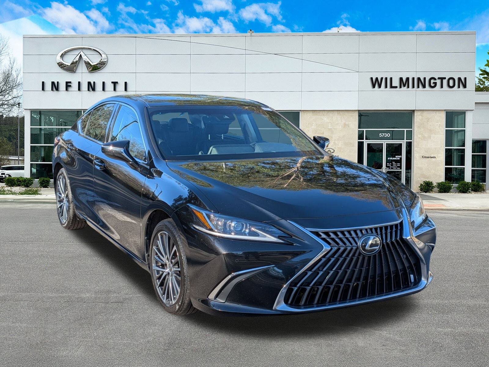 Used 2022 Lexus ES 350 w/ Premium Package video 1
