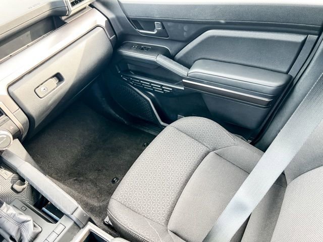 Used 2025 Toyota 4Runner SR5 image 14