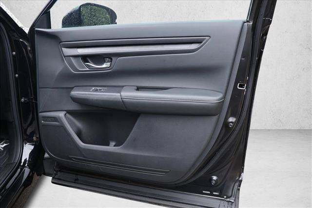 Certified 2025 Honda CR-V EX image 30
