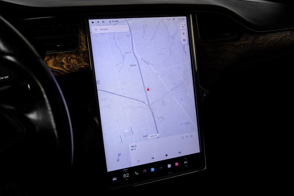 Used 2021 Tesla Model S Long Range image 18