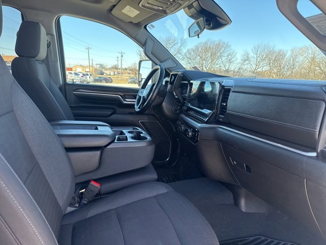 Used 2024 Chevrolet Silverado 2500 LT image 22