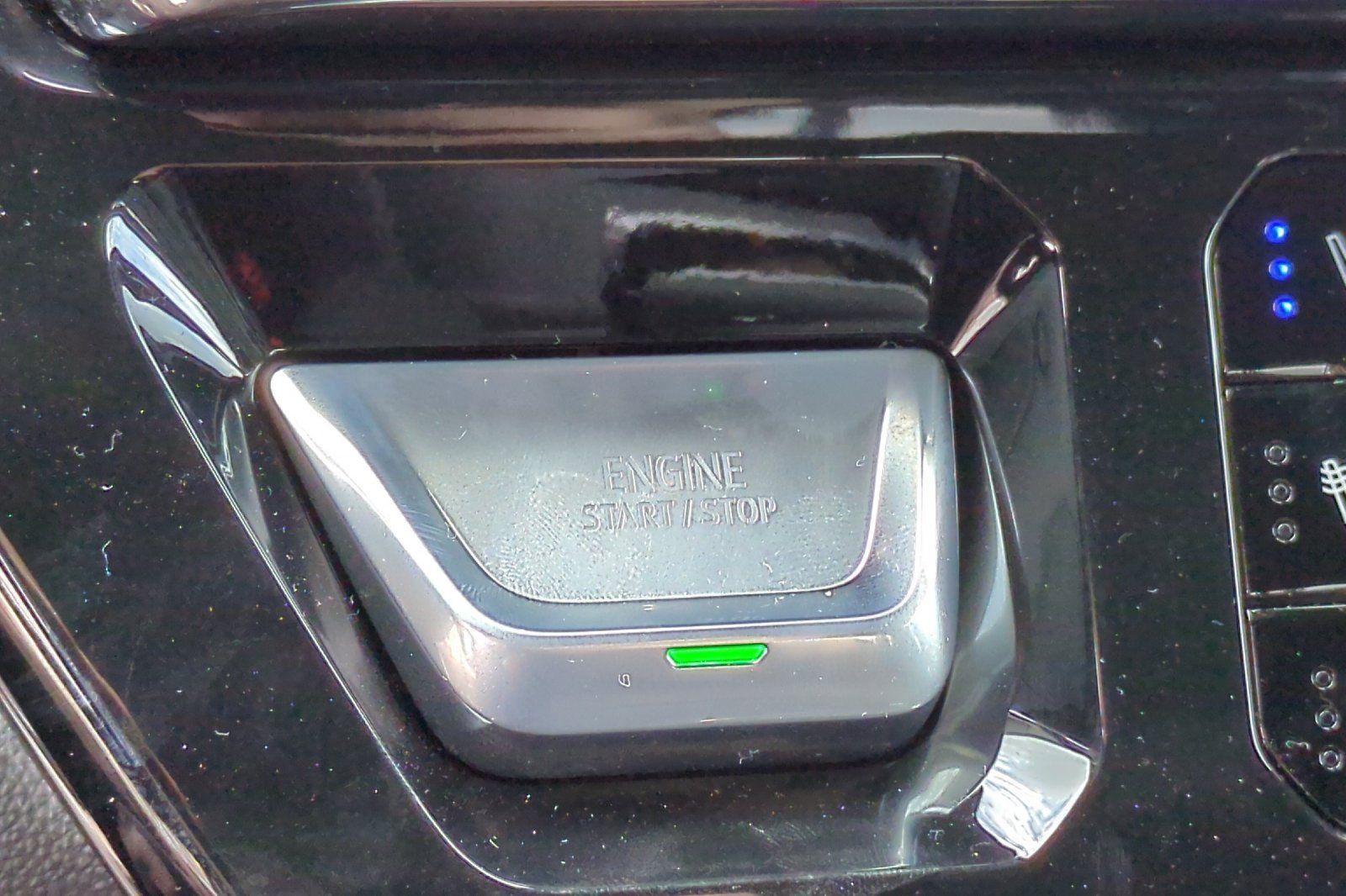 Used 2026 GMC Sierra 1500 Denali w/ Technology Package AWD/4WD image 33