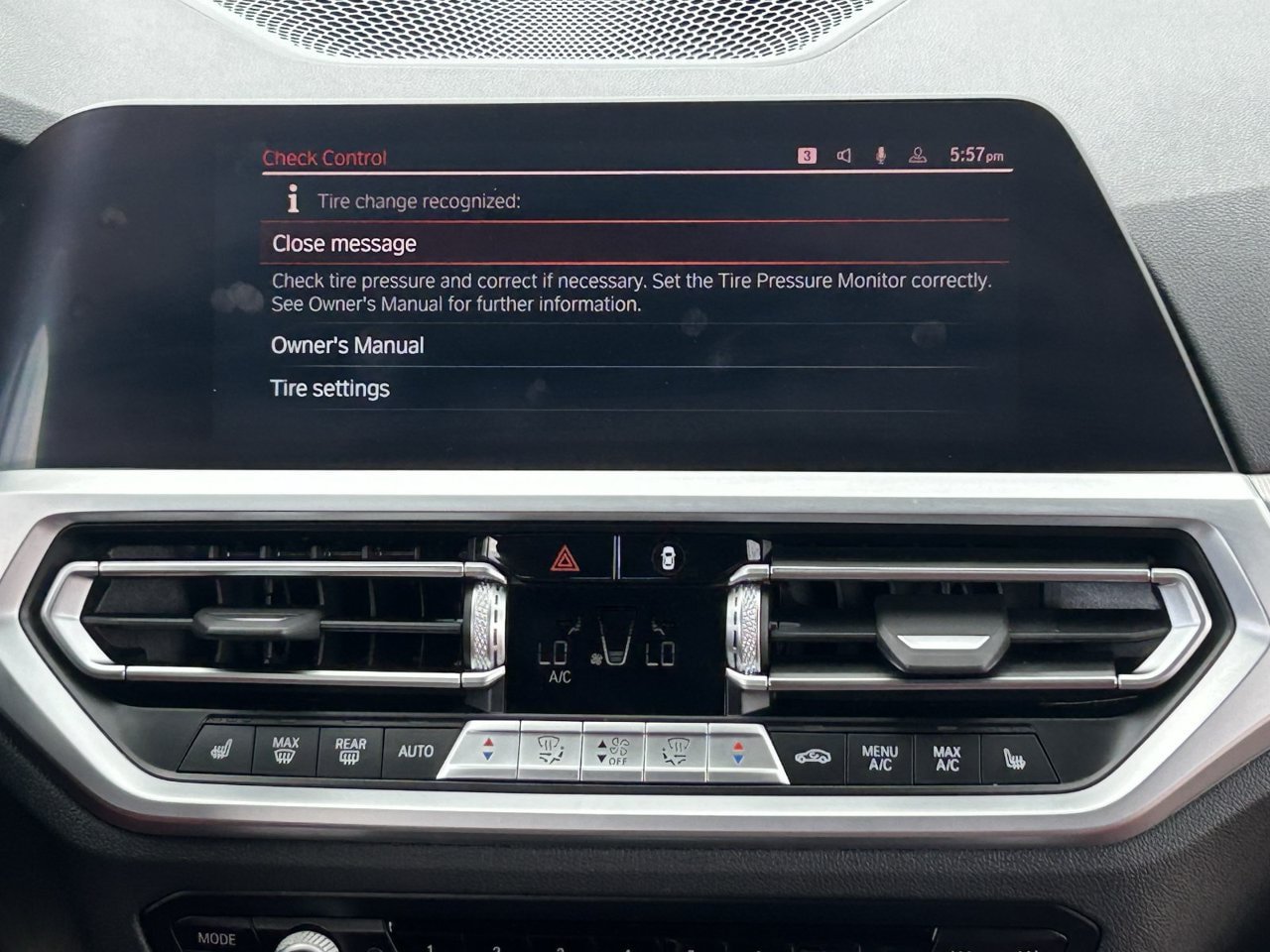 Used 2023 BMW M440i Coupe w/ Premium Package RWD image 20
