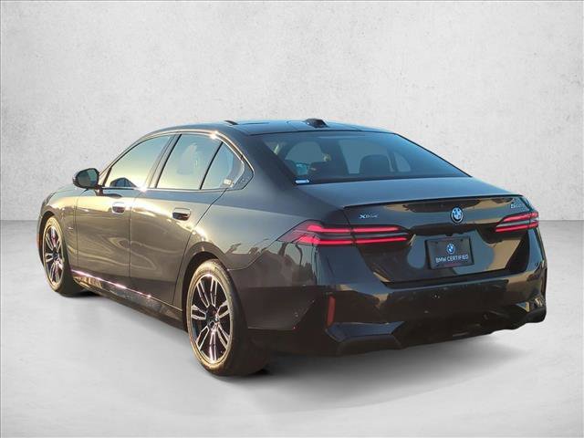 Certified 2026 BMW 550e xDrive w/ Premium Package image 8