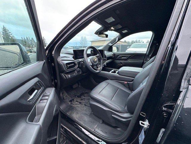 Used 2024 Chevrolet Silverado EV W/T image 5