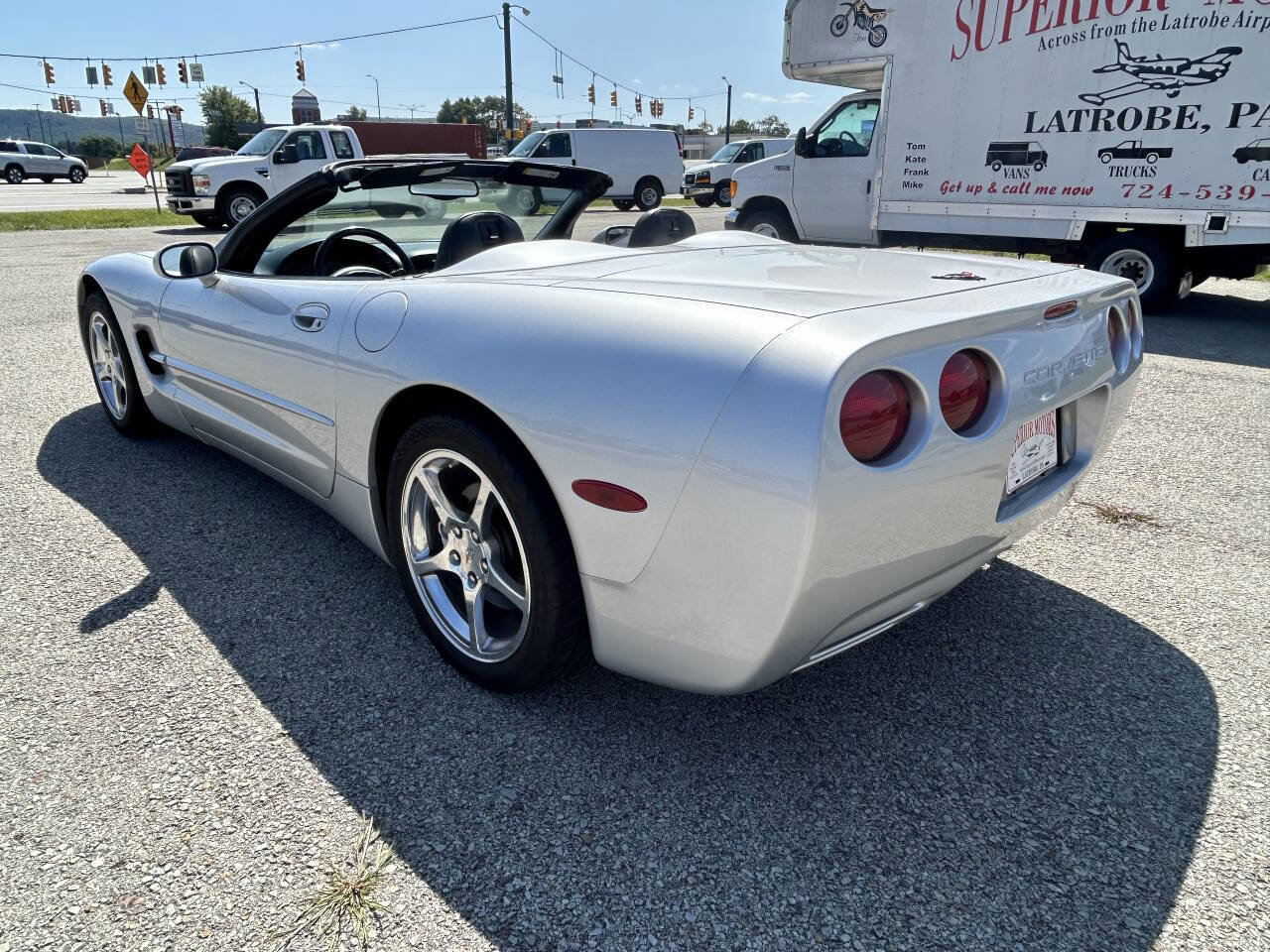 Used 2002 Chevrolet Corvette Convertible w/ Preferred Equipment Group2 image 9