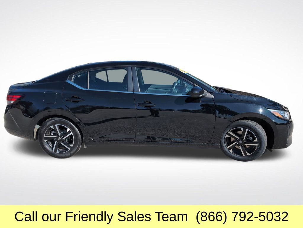 Used 2024 Nissan Sentra SV FWD image 7