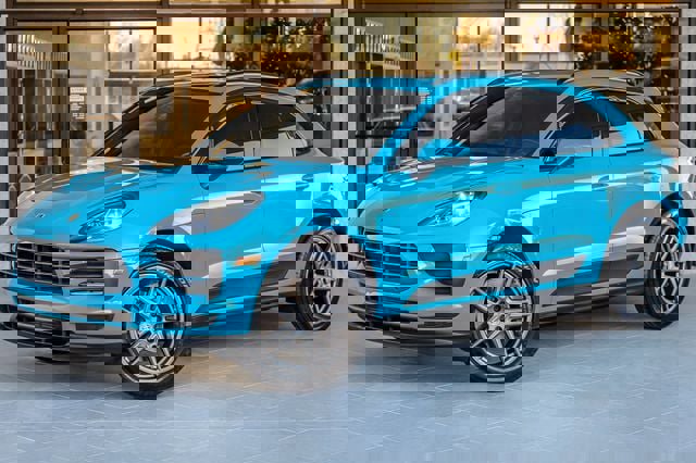 Used 2021 Porsche Macan image 2