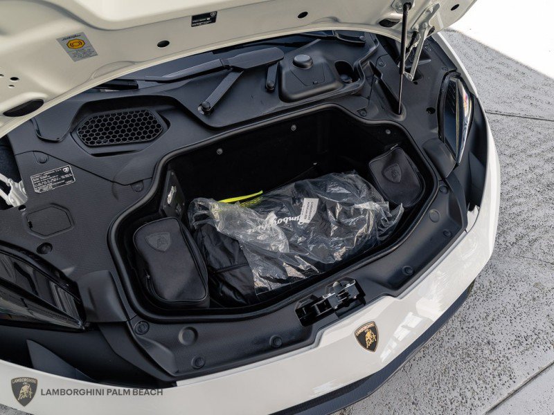 Used 2026 Lamborghini Temerario AWD/4WD image 24