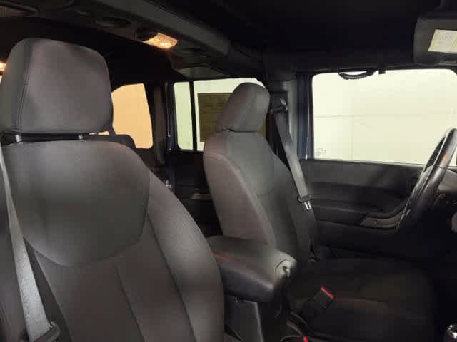 Used 2018 Jeep Wrangler Unlimited Sport S AWD/4WD image 19