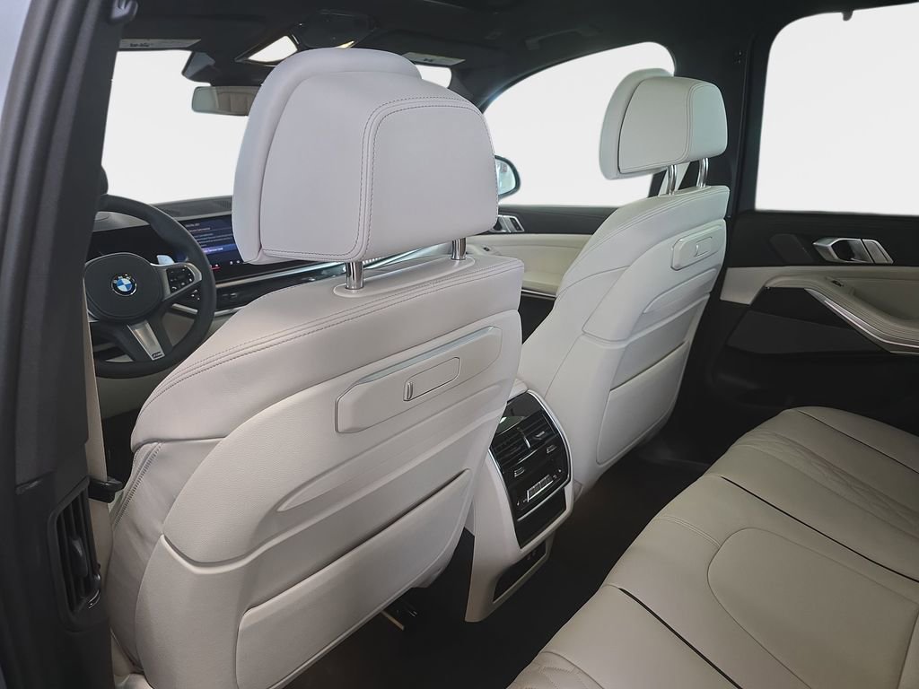 New 2026 BMW X5 sDrive40i w/ Executive Package RWD image 8