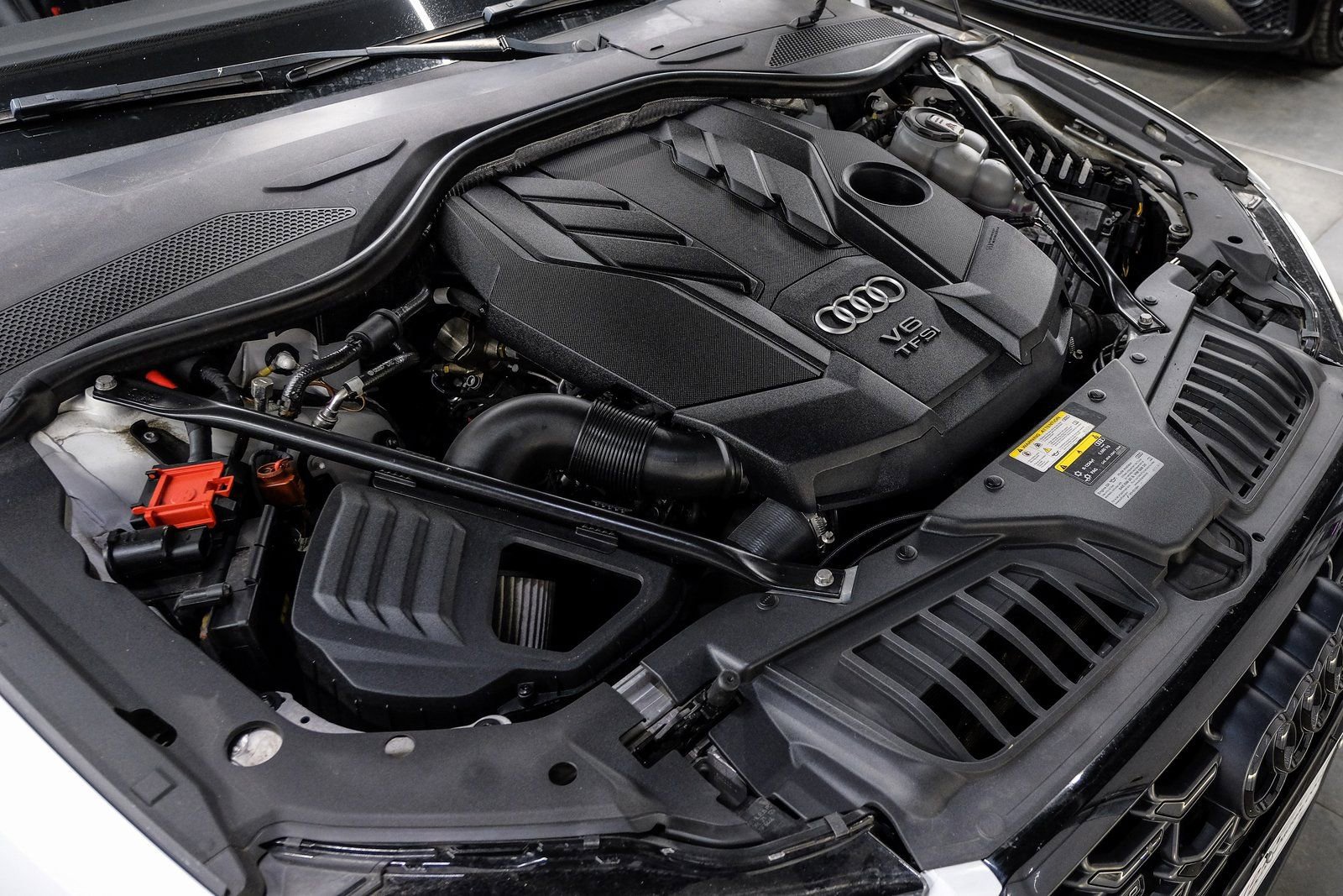 Used 2022 Audi A8 L 3.0T w/ Luxury Package image 63