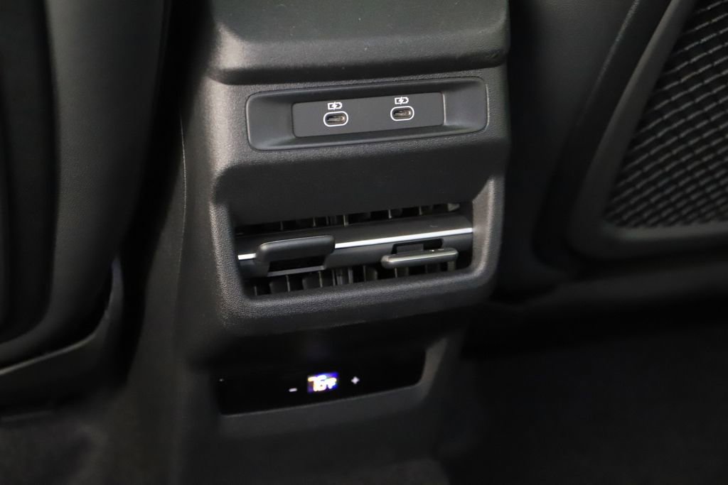 New 2026 Audi Q3 quattro 2.0T image 21